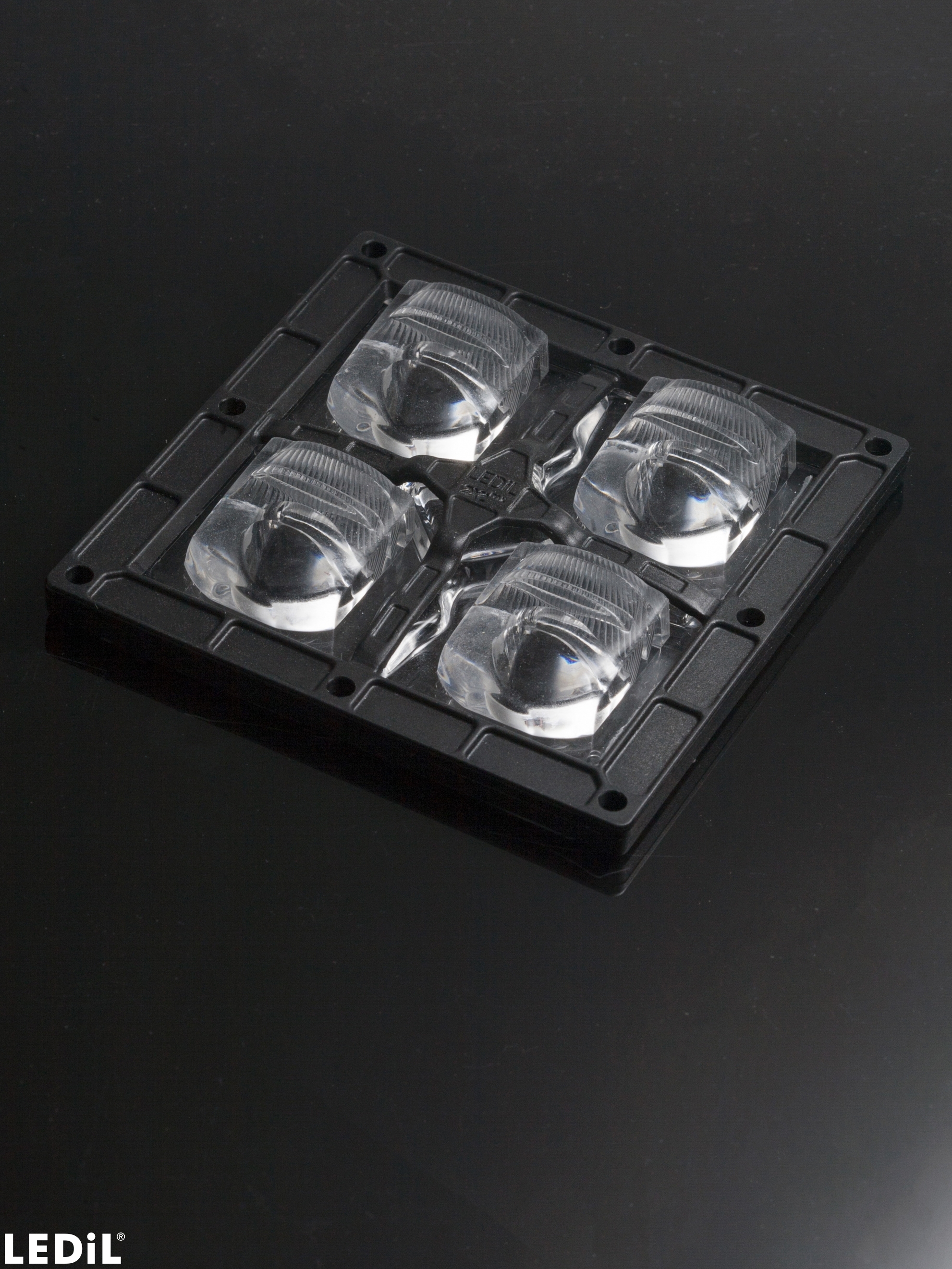 Lens Ledil FP15672_STRADA-2X2MXS-T4-B