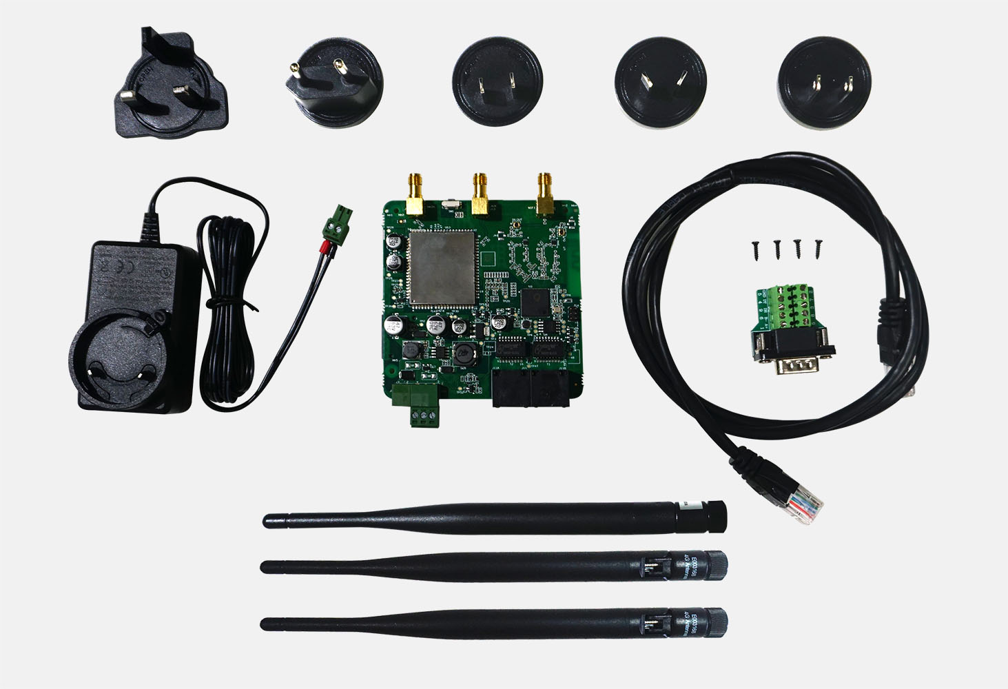 ROUTER R1511P-4L-A03AU-A-DevKit B061719: LTE CAT4 ANZ+LATAM, WiFi, 1xSI