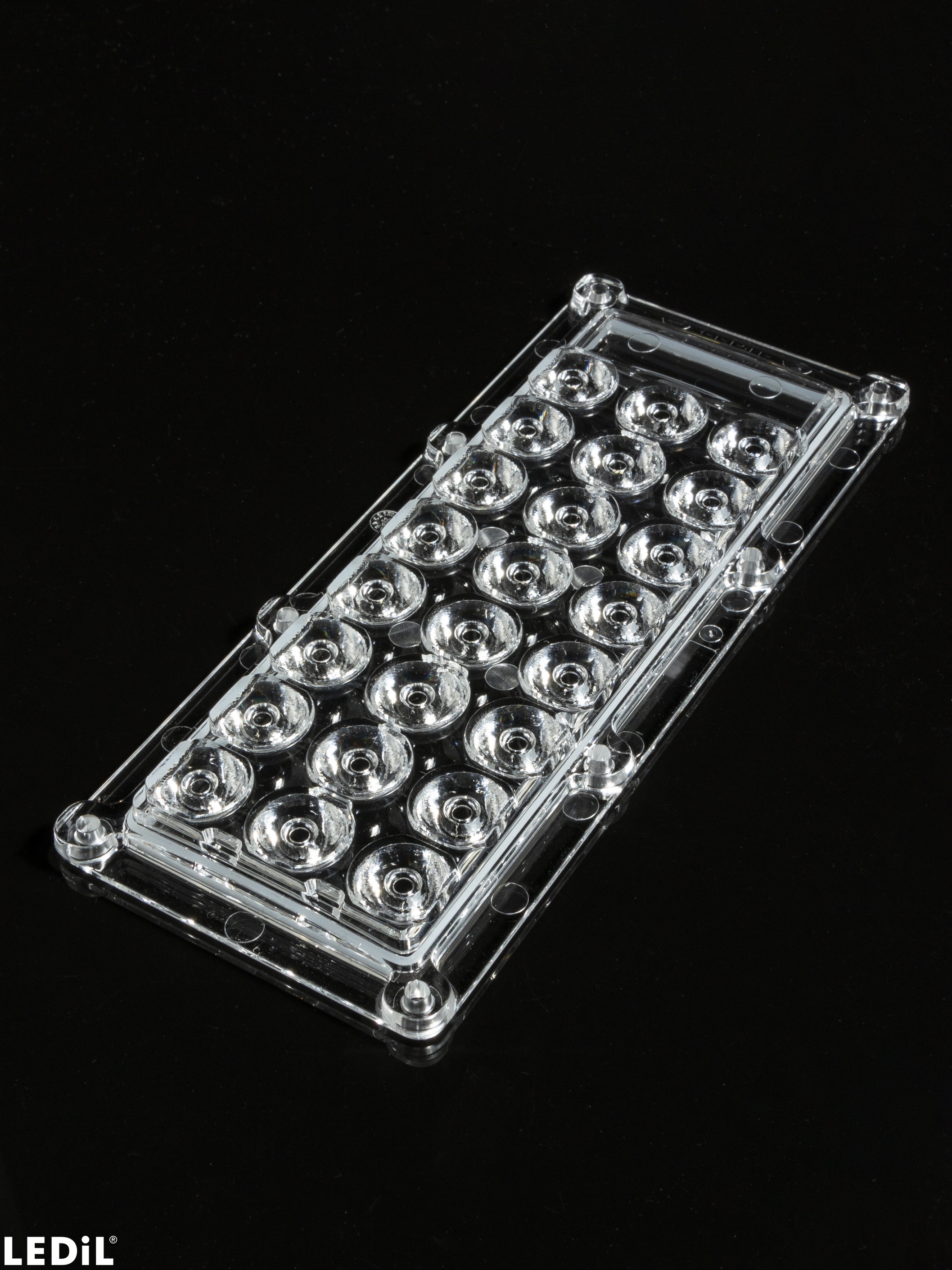 Lens Ledil CS17762_HB-IP-24-M-PC